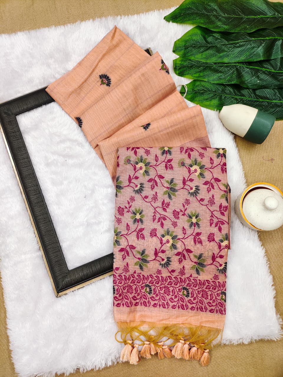 Peach Biege Chanderi Cotton Jamdani Saree with contrast Blouse