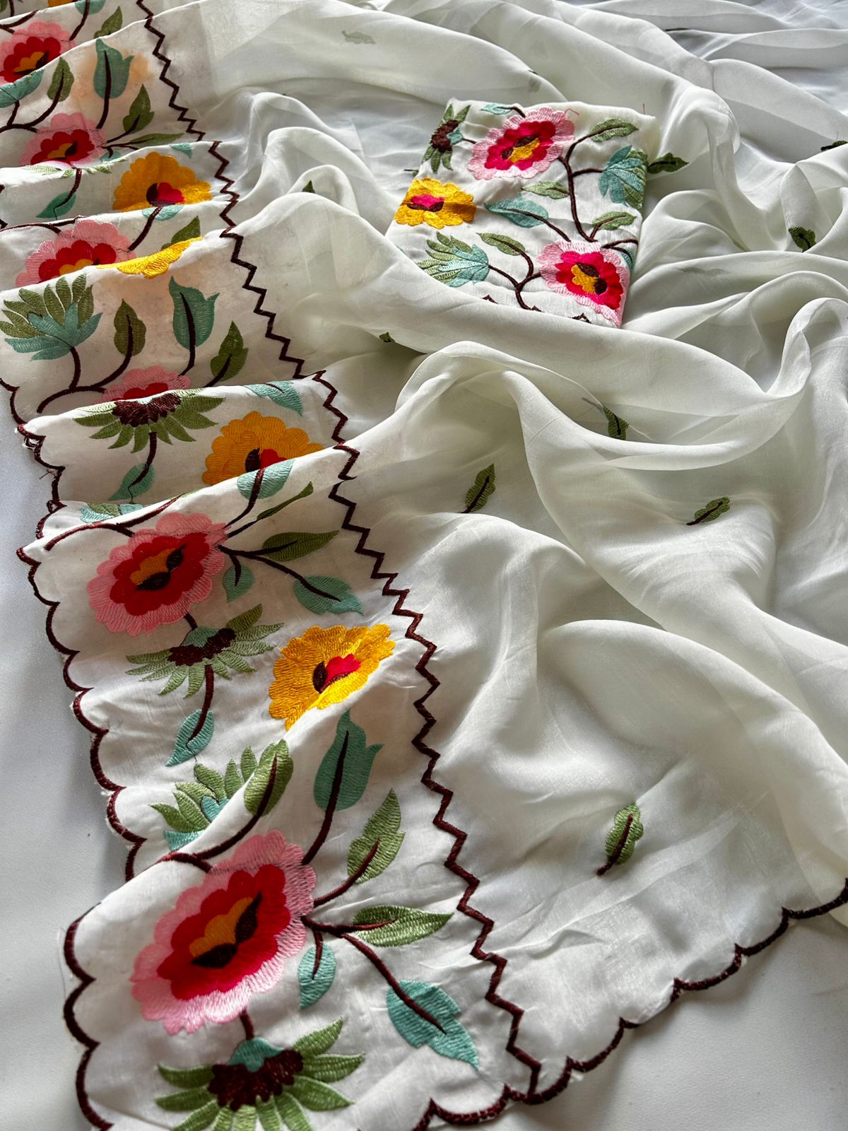 Ivory Floral Cocktail Tissue Organza Saree