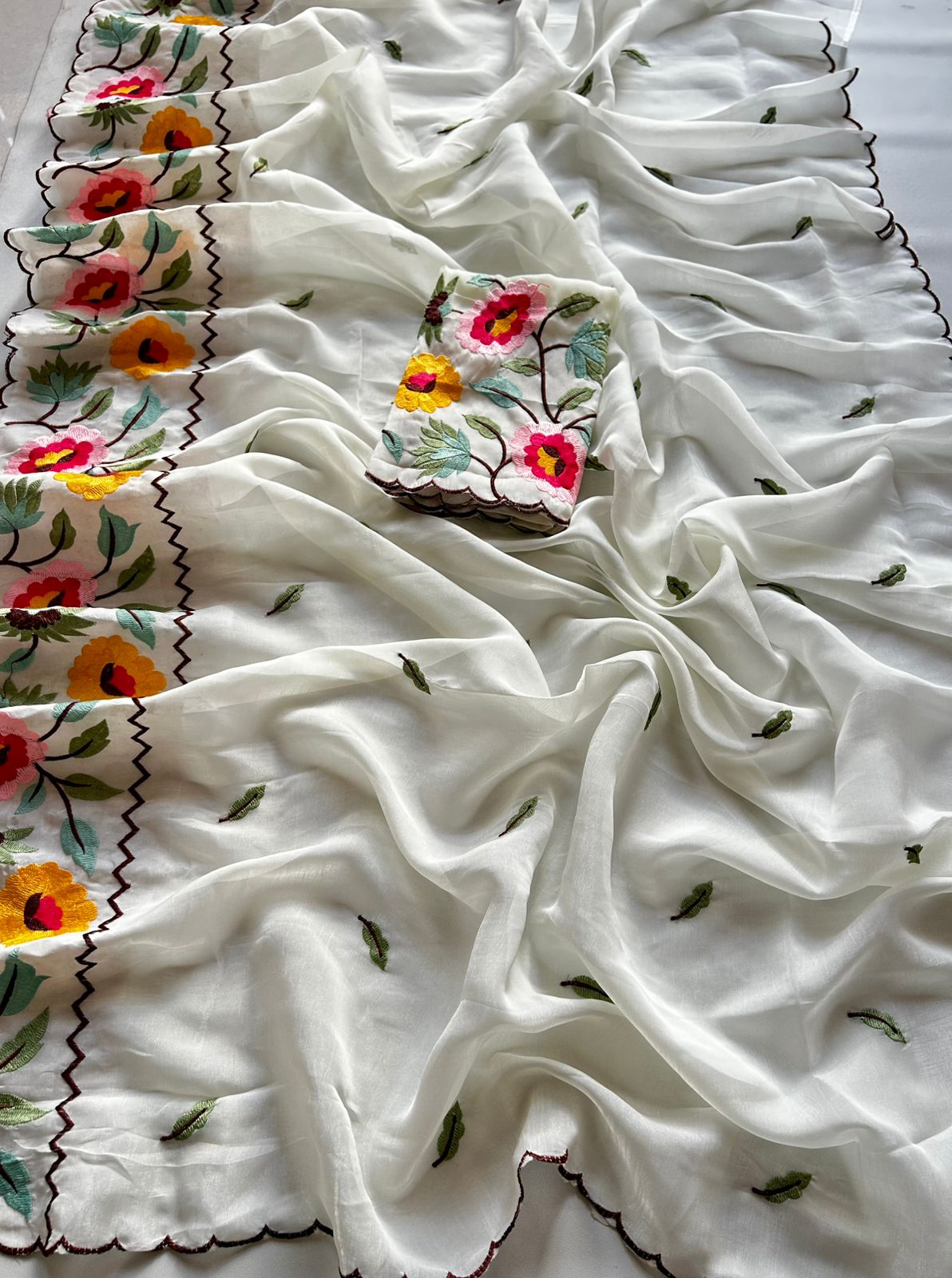 Ivory Floral Cocktail Tissue Organza Saree