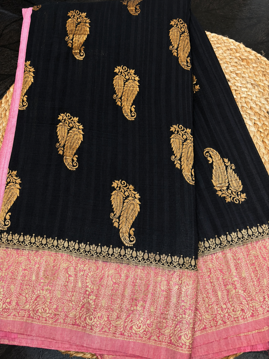 KASHIKA – Midnight Black-Baby Pink Premium Georgette Banaras Saree